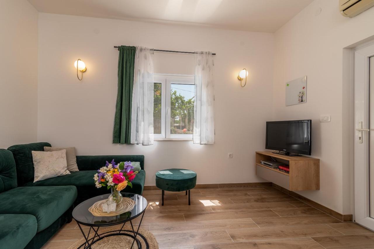Apartments Fani Трогир Экстерьер фото