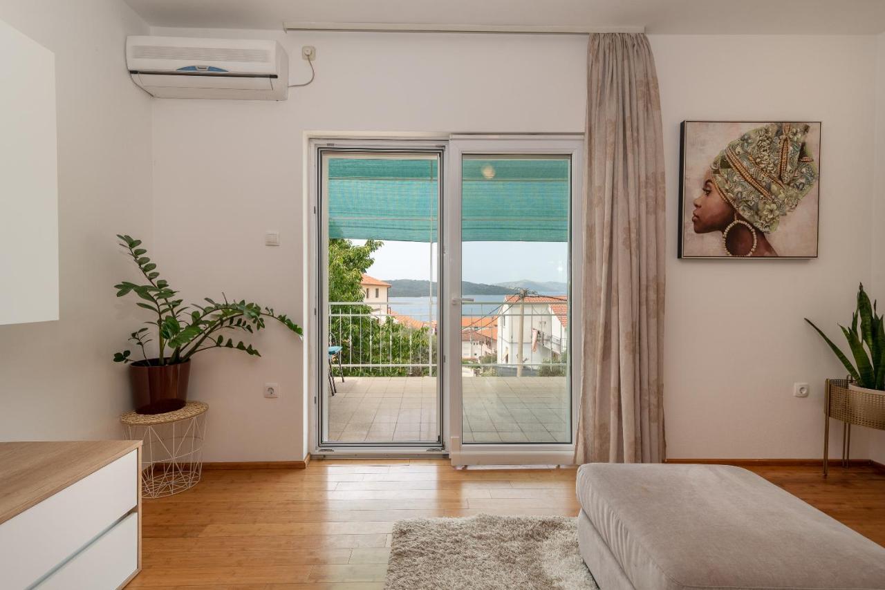 Apartments Fani Трогир Экстерьер фото