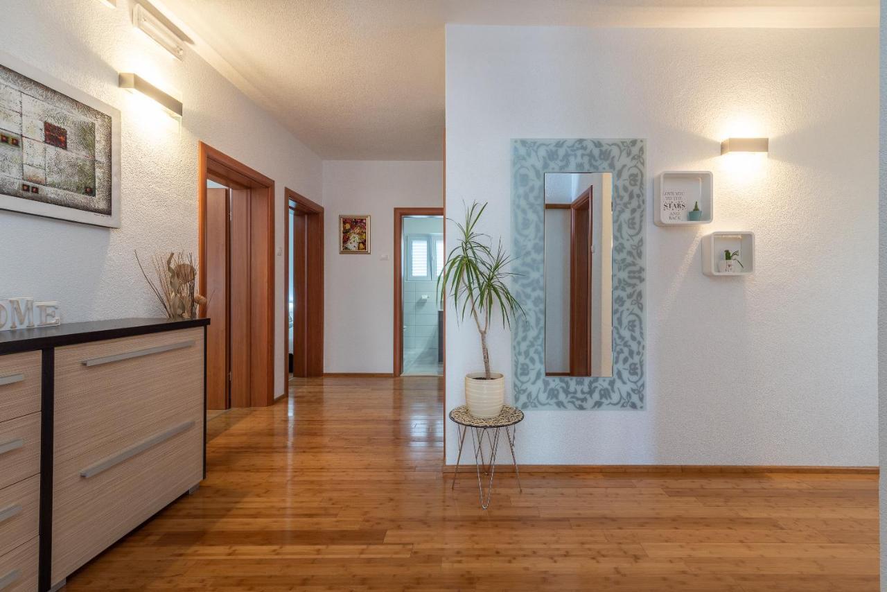 Apartments Fani Трогир Экстерьер фото