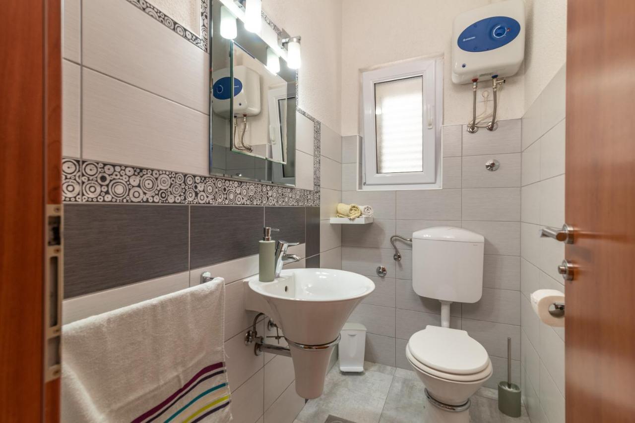Apartments Fani Трогир Экстерьер фото