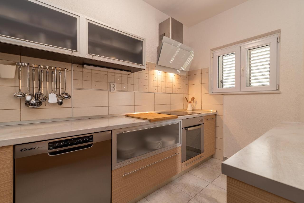 Apartments Fani Трогир Экстерьер фото