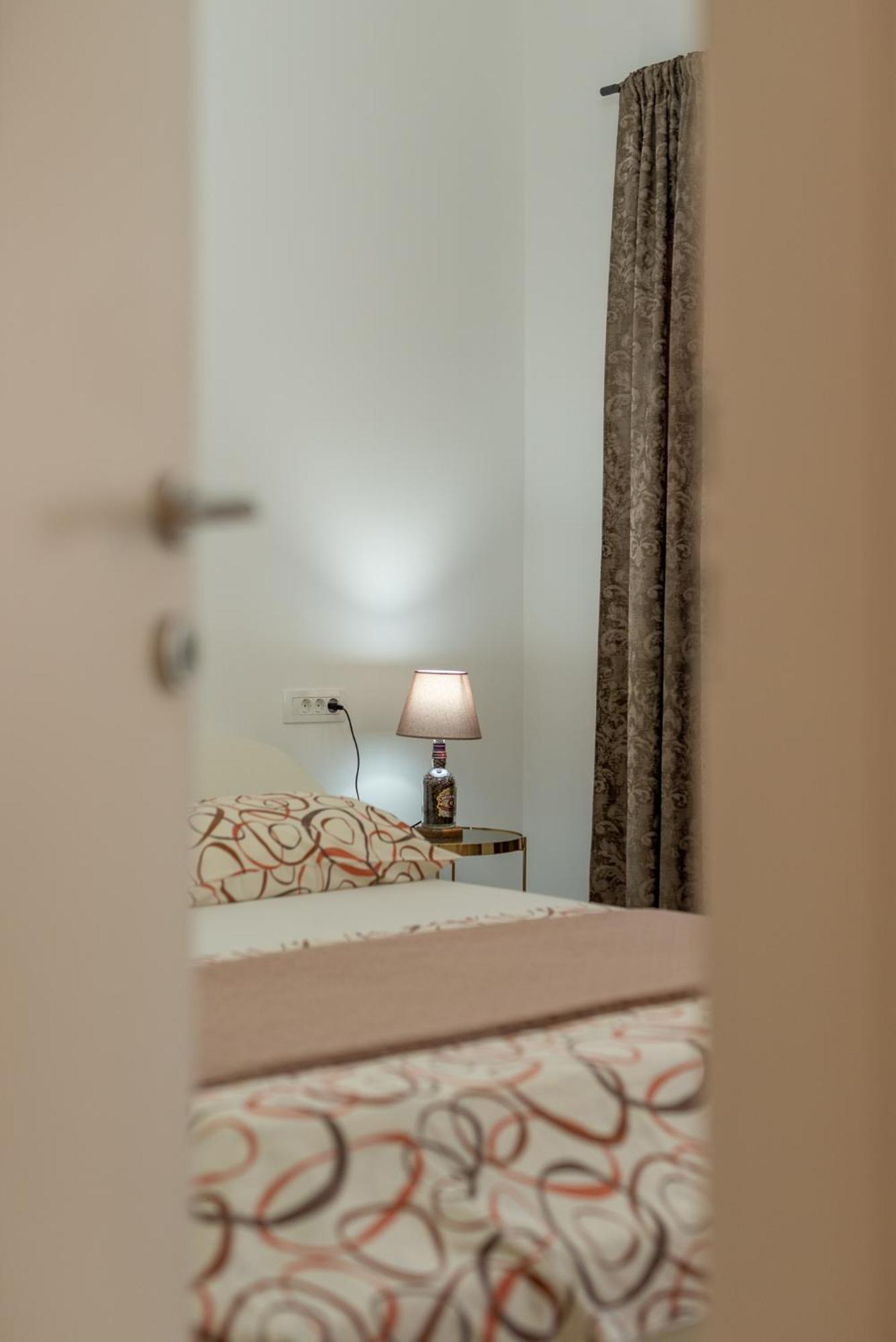 Apartments Fani Трогир Экстерьер фото