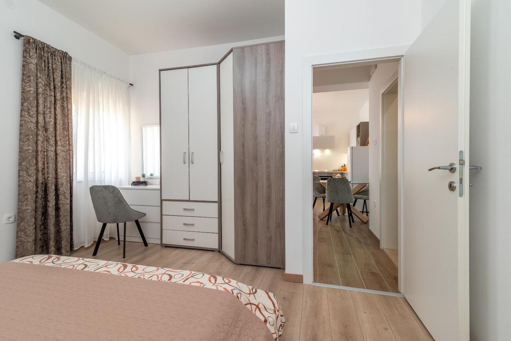 Apartments Fani Трогир Экстерьер фото